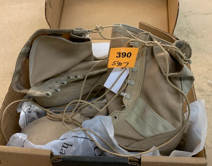 BOOT #390