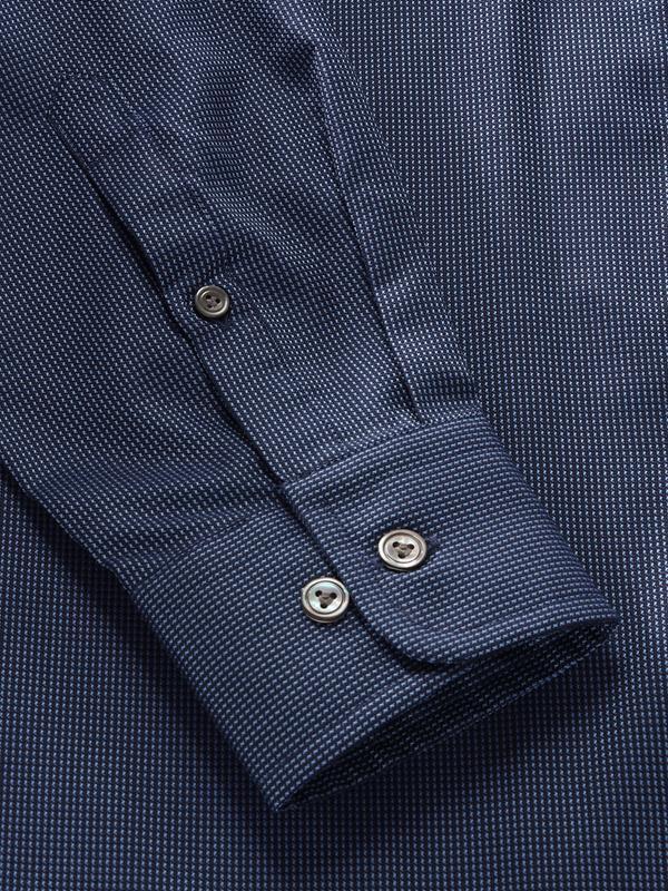 Barolo Blue Solid Full Sleeve Single Cuff Tailored Fit Semi Formal Dark Two Ply Mercerized Cotton Shirt