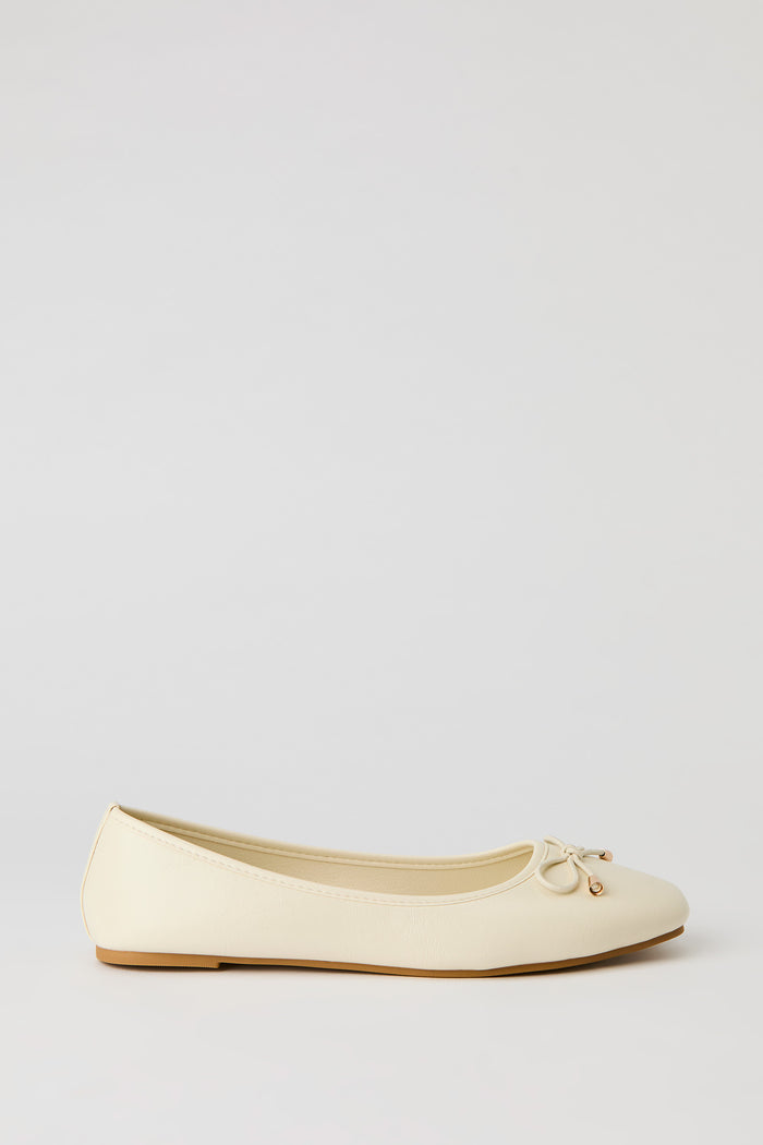 Ivory / 6