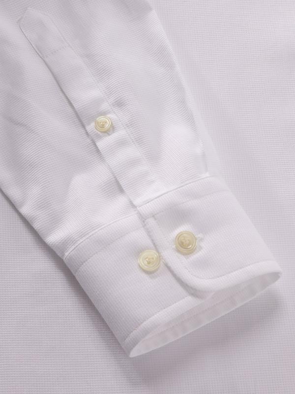 Cascia White Solid Full Sleeve Single Cuff Tailored Fit Classic Formal Cotton Shirt