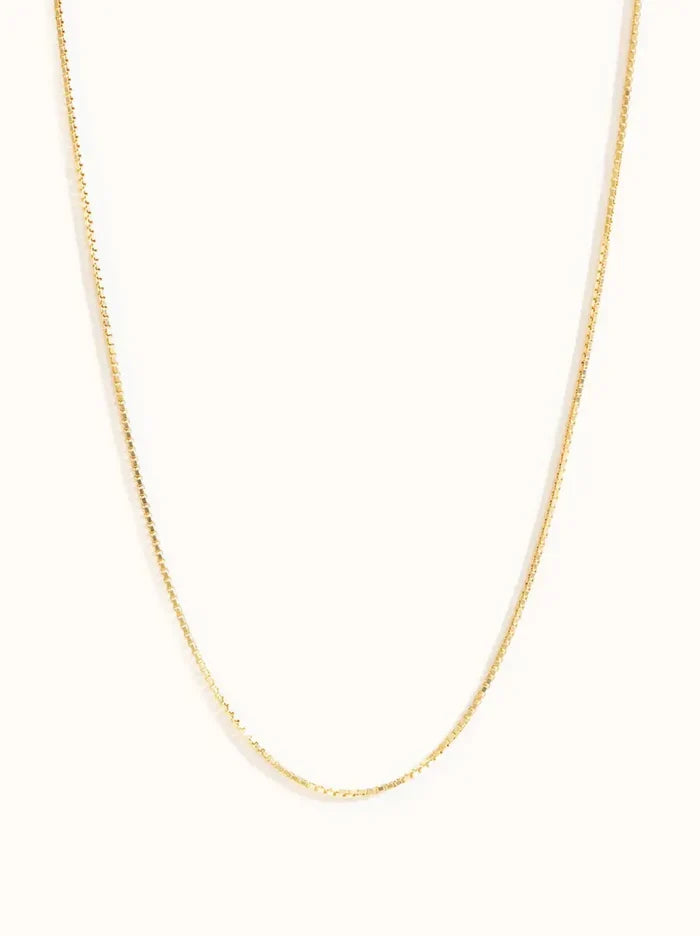 CN1547G-18 Gold Necklace-Box Chain