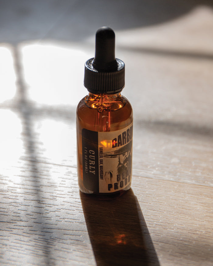 Curly Oil - Vanilla, Oak, Mahogany