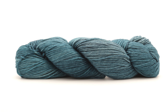 One Size / Malabrigo - Arroyo / Reflecting Pool AR133