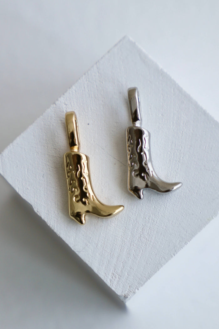 DISCONTINUED Charm-Cowboy Boot with Bail
