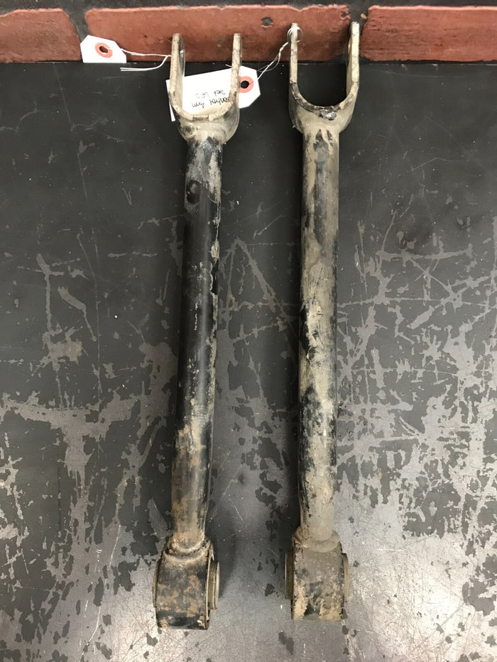 Dodge Charger/Chrysler 300 Rear Lower Suspension Control Arm LH & RH Side Set