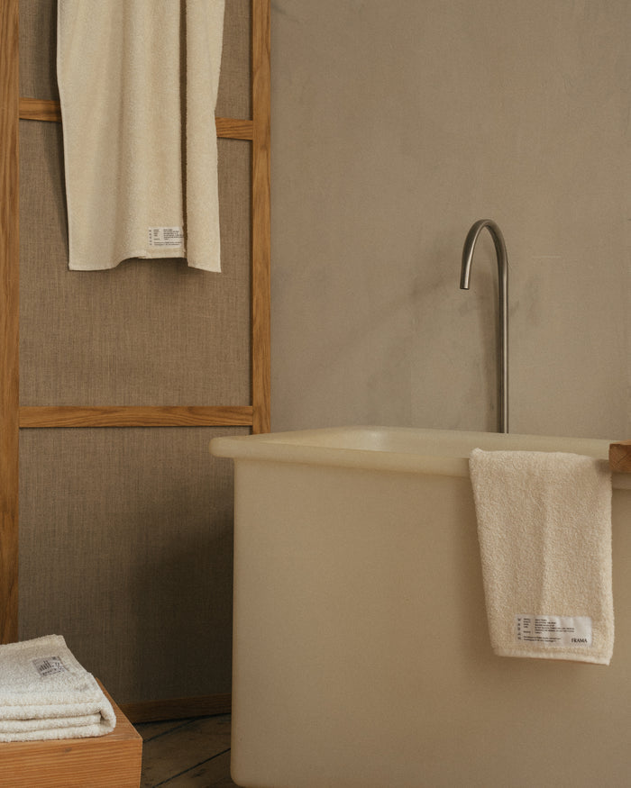 HEAVYTOWEL Bath Sheet - Bone White