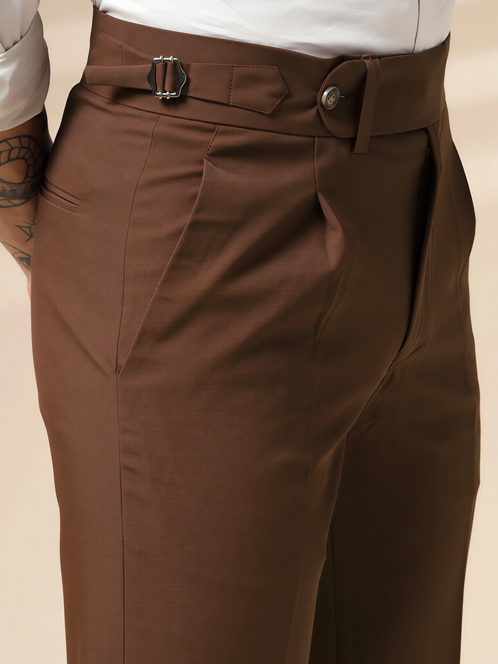 28 / Brown