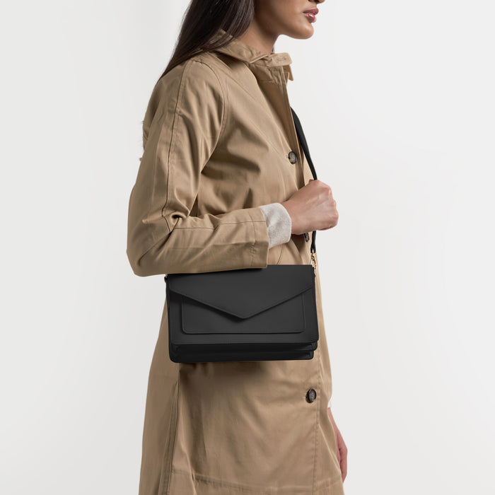 Medium Willow Envelope Bag Black
