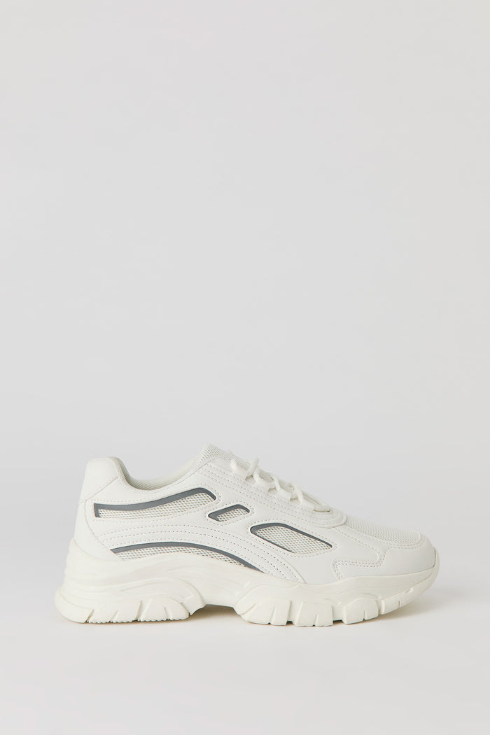 White / 6
