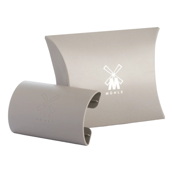 Mühle grått plastbeskyttelsesdeksel til barberhøvel med logo og emballasje