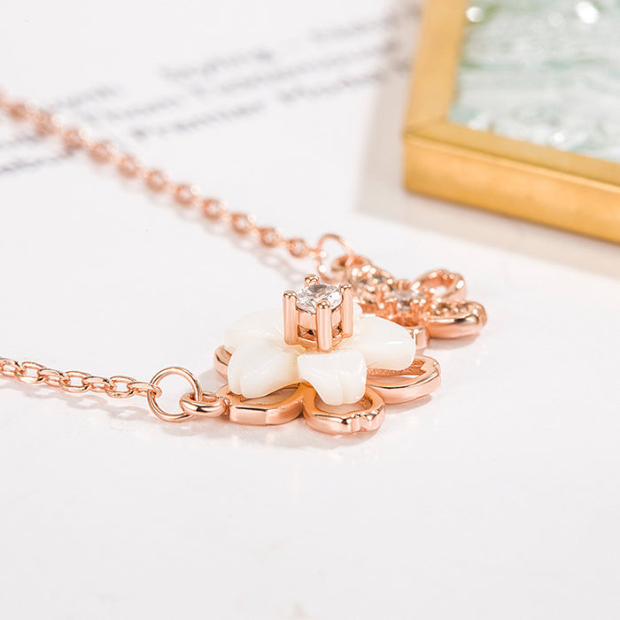 N2509 - Sakura Clavicle Chain Necklace