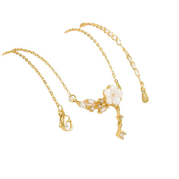 N2511 - Pearl cherry blossom necklace