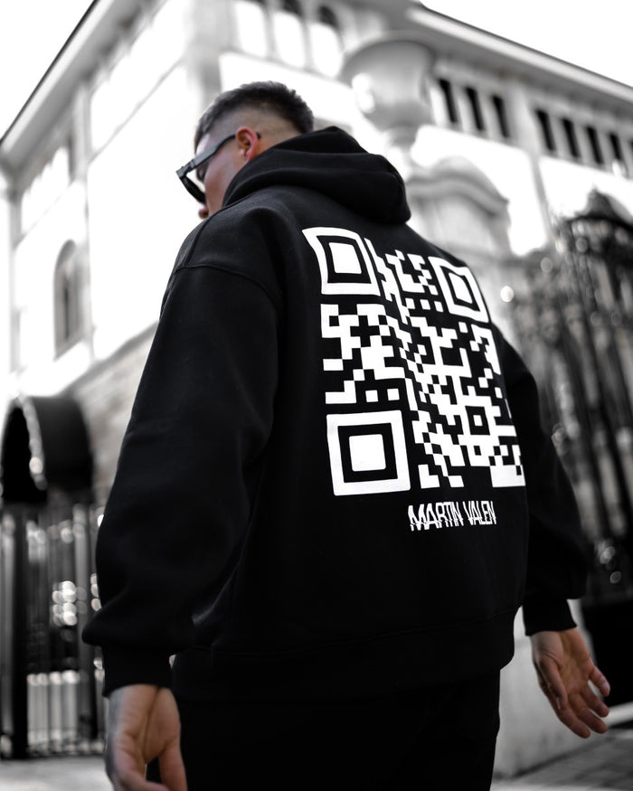 QR Hoodie in Black