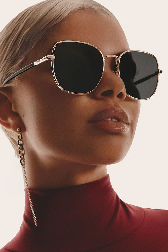 QUAY Uptown Sunglasses - Gold/Smoke