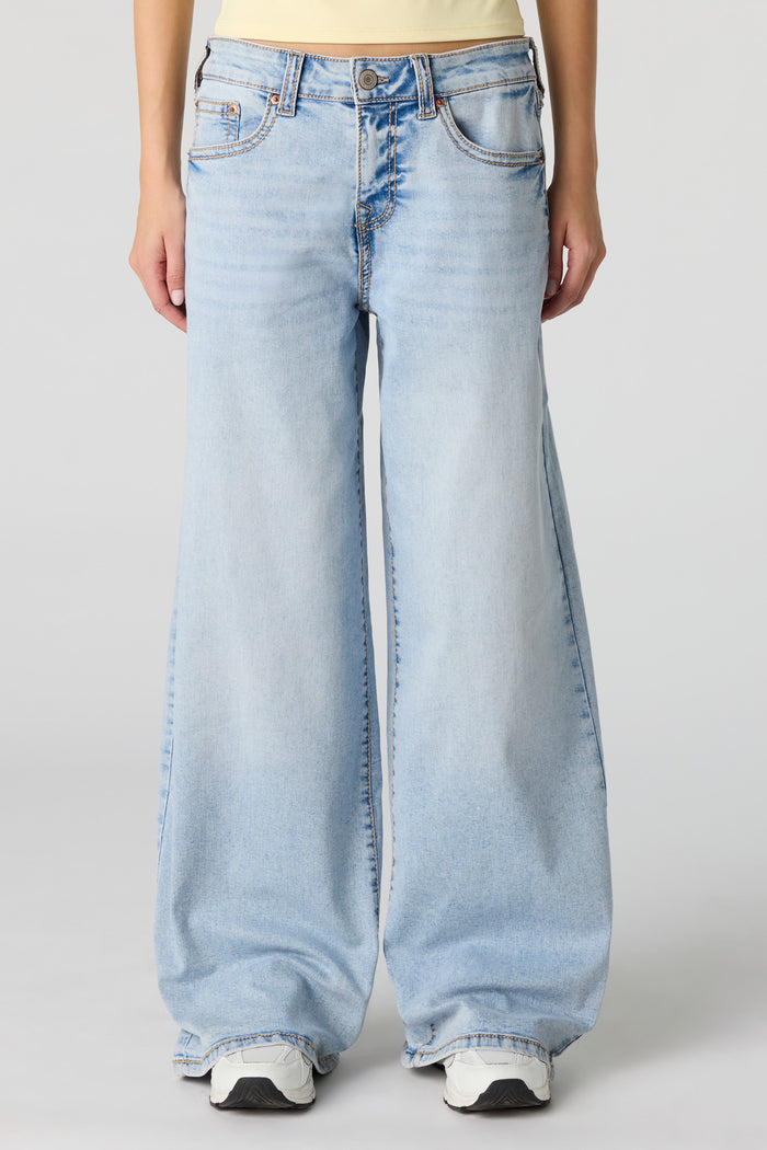 Soho Stretch Low Rise Super Baggy Light Jean