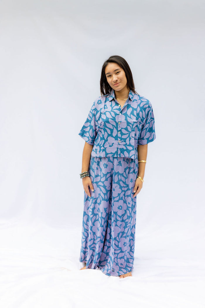 Talia Top - Island Ink, Moana Hibiscus, Lila Hibiscus