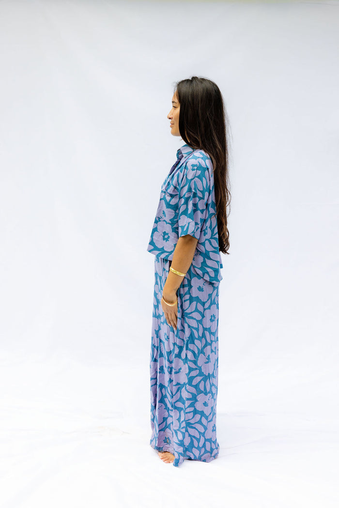 Talia Top - Island Ink, Moana Hibiscus, Lila Hibiscus
