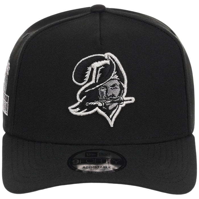 Tampa Bay Buccaneers NFL Liquid Titanium New Era 9FORTY