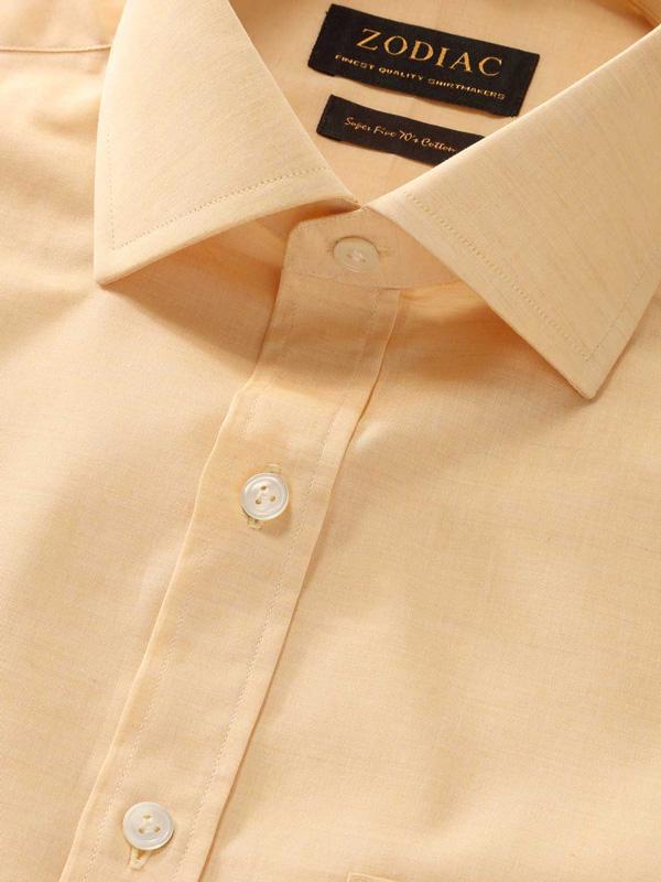 Venete  Yellow Solid Half Sleeve Classic Fit Semi Formal Super Fine Cotton Shirt