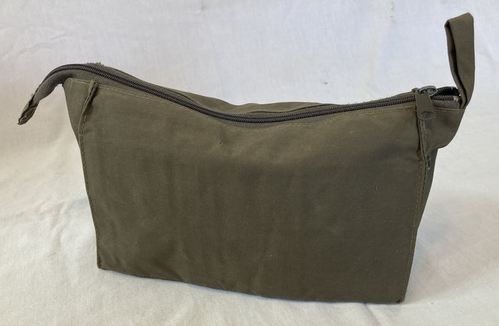 Vintage German Bundeswehr Toiletry Bag – 1950s-90s Military Surplus, Vinyl, Canvas or Nylon