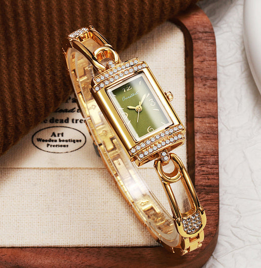 W4069 - Korean Fashion Diamond Bracelet Watch
